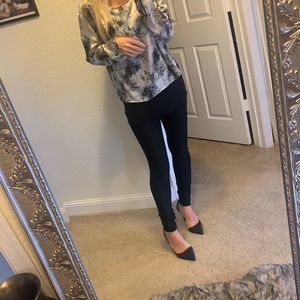 🌸Silky feeling Top long sleeves 2 pc (attached)🌸